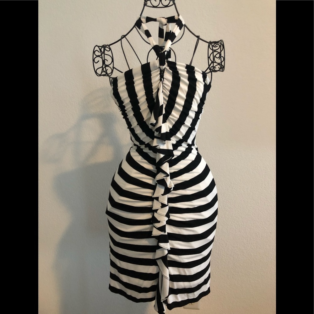 Cache Halter Sundress - image 1